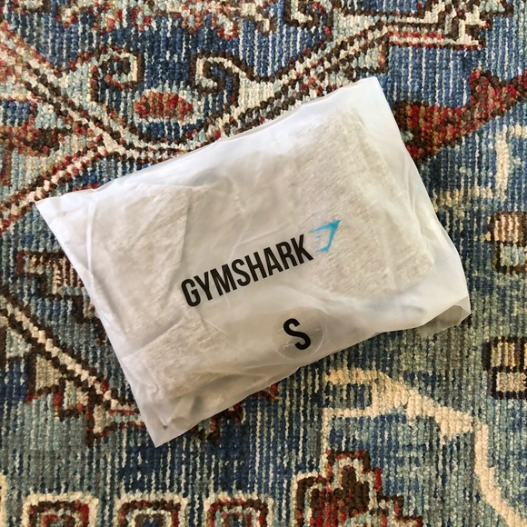 💖NWT💖 Gymshark Grey Cut Out Long Sleeve Top - Picture 4 of 6